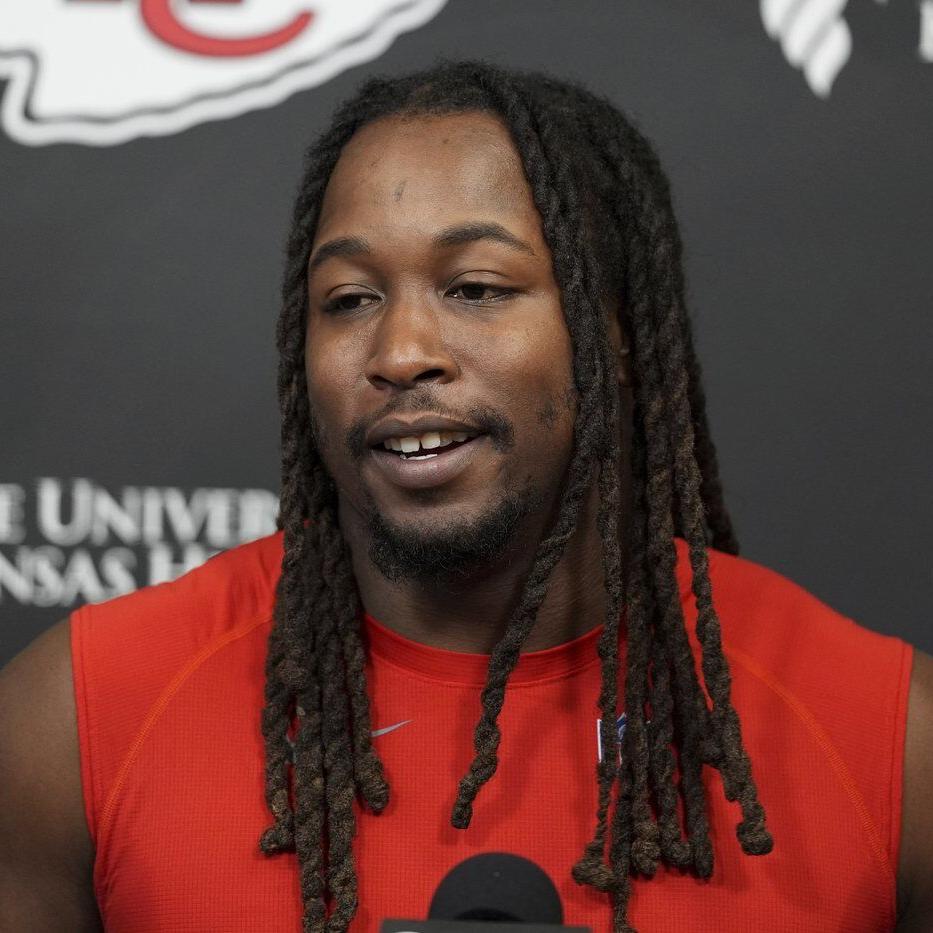 The Chiefs gave Kareem Hunt and Matt Araiza another chance. Both players are making the most of it